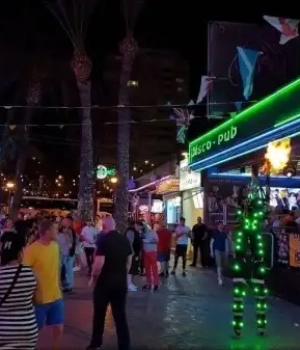 Nightlife-in-Benidorm-1024x576